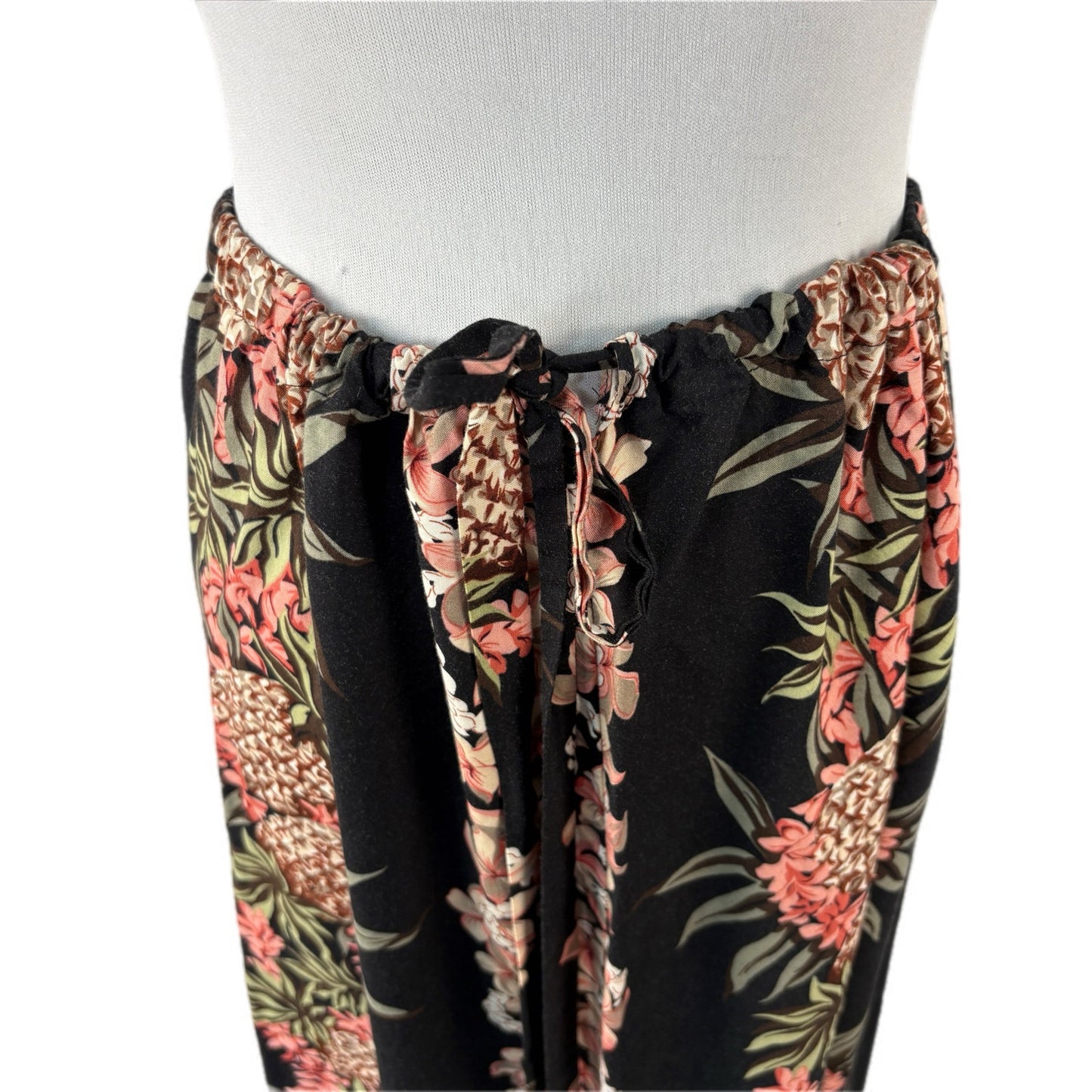 Vintage Hilo Hattie Black Floral 2 Piece Long Skirt Set - Women's Size M
