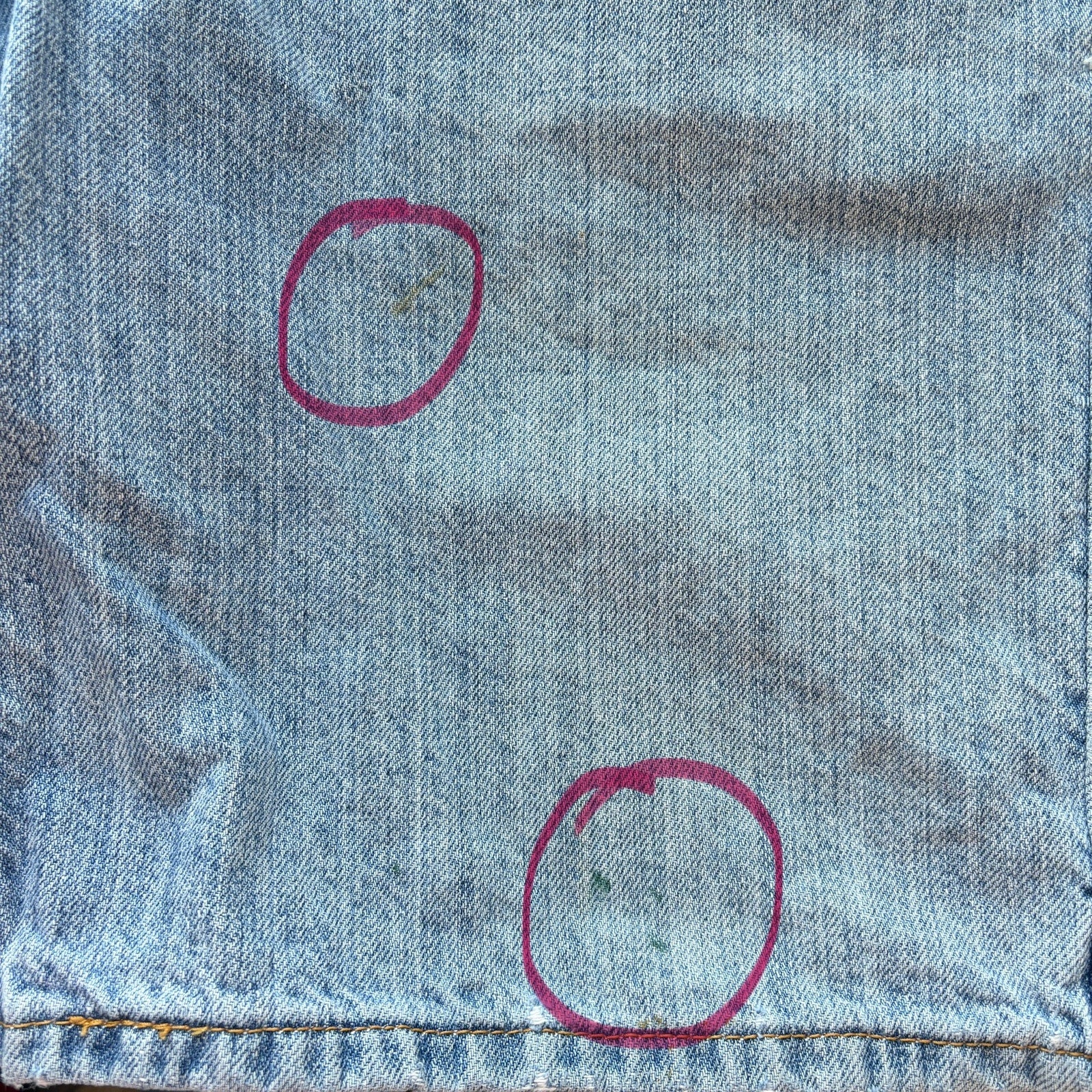 Levi's 550 Relaxed Fit Jean Shorts - Men's Size 34