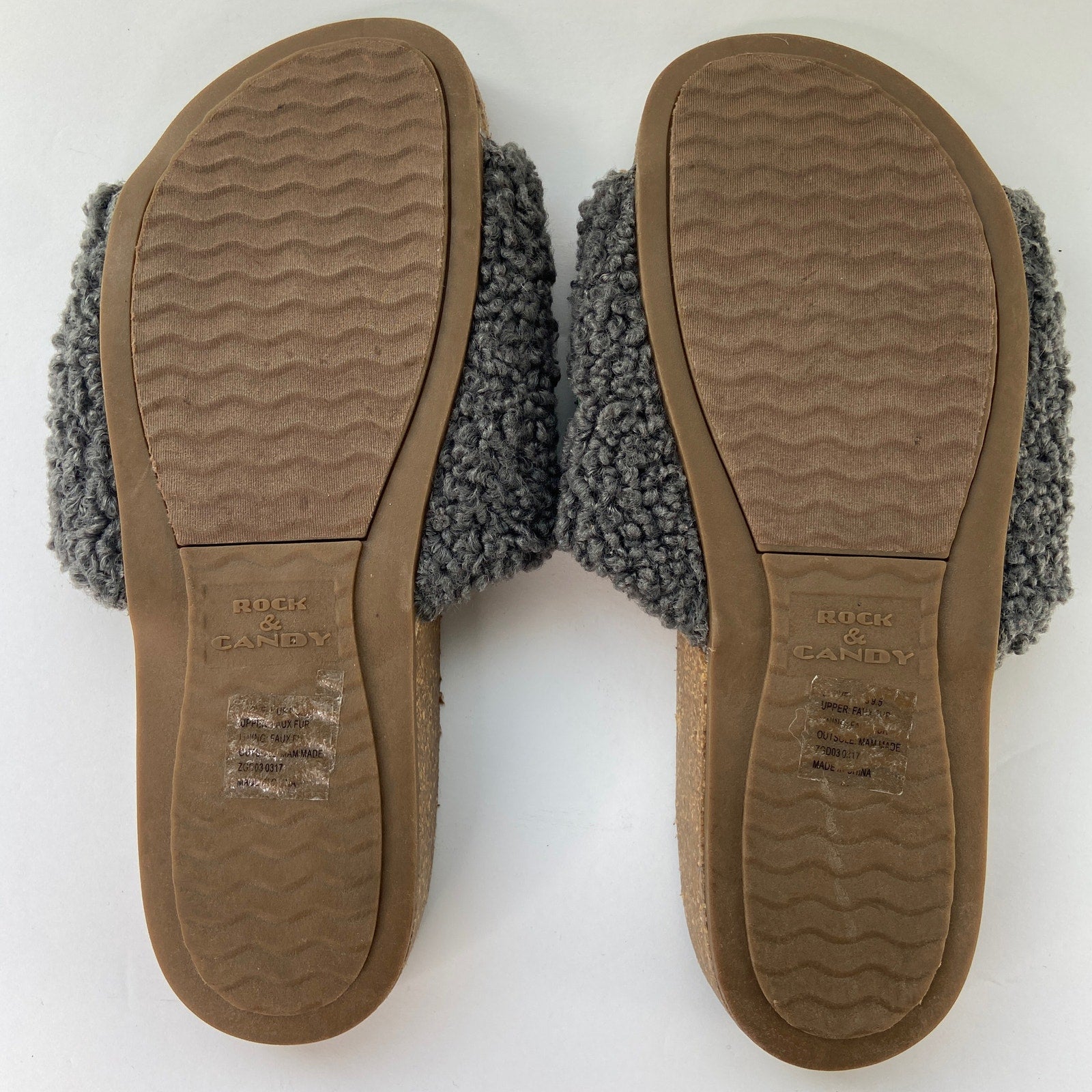 Rock & Candy Faux Fur Embroidered Floral Slides - Women's Size 9.5