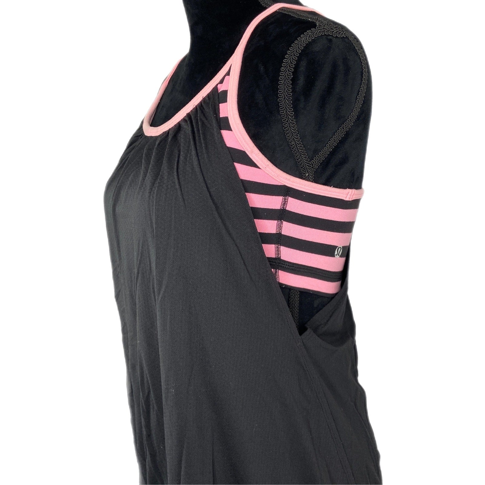 Lululemon No Limits Tank Sea Stripe Printed Pink Shell Black - Women's Size 8