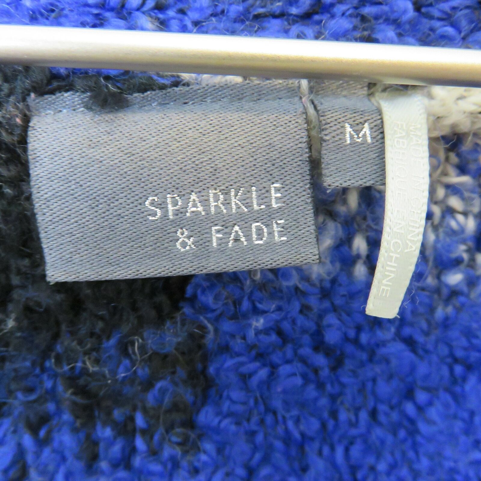 Sparkle & Fade Off Set Stripe Cozy V Neck Sweater - Women's Size M