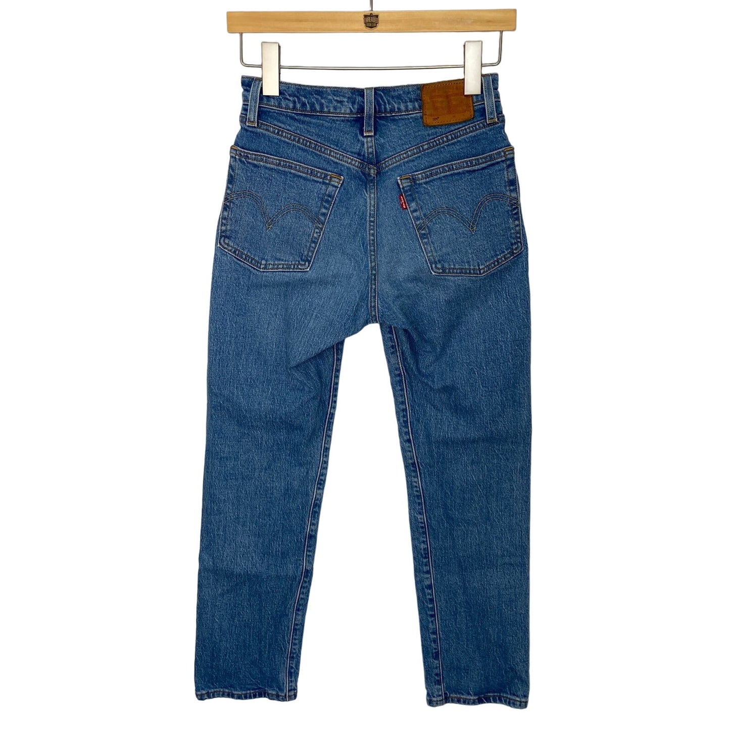 Levi's 501 Original Cropped Stretch Jeans in Jive Song Medium Wash - Women's 24