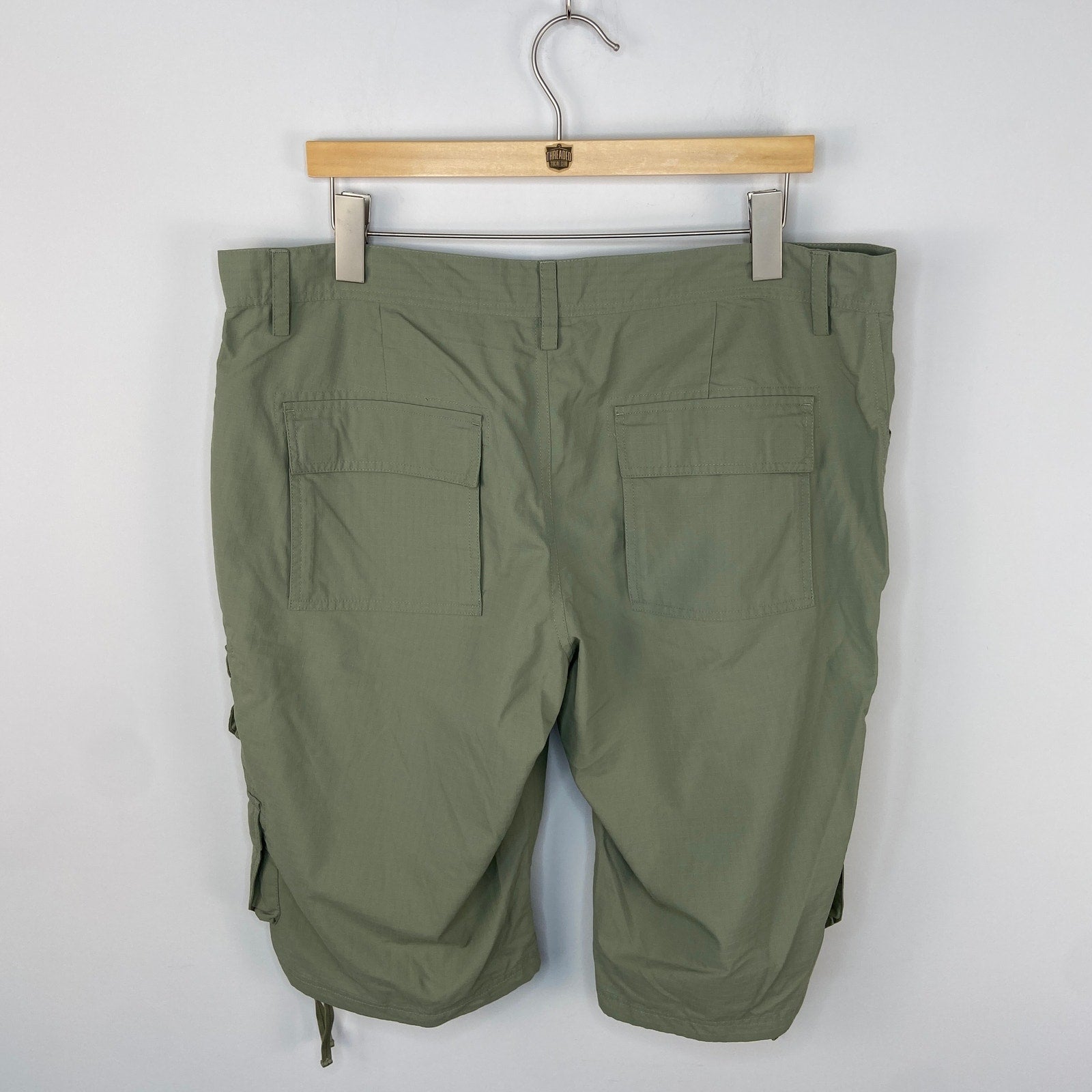 Guy Harvey Nylon Khaki Cargo Shorts - Women's Size 14