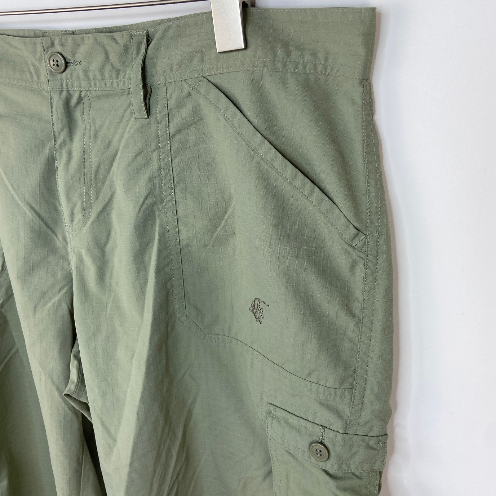 Guy Harvey Nylon Khaki Cargo Shorts - Women's Size 14