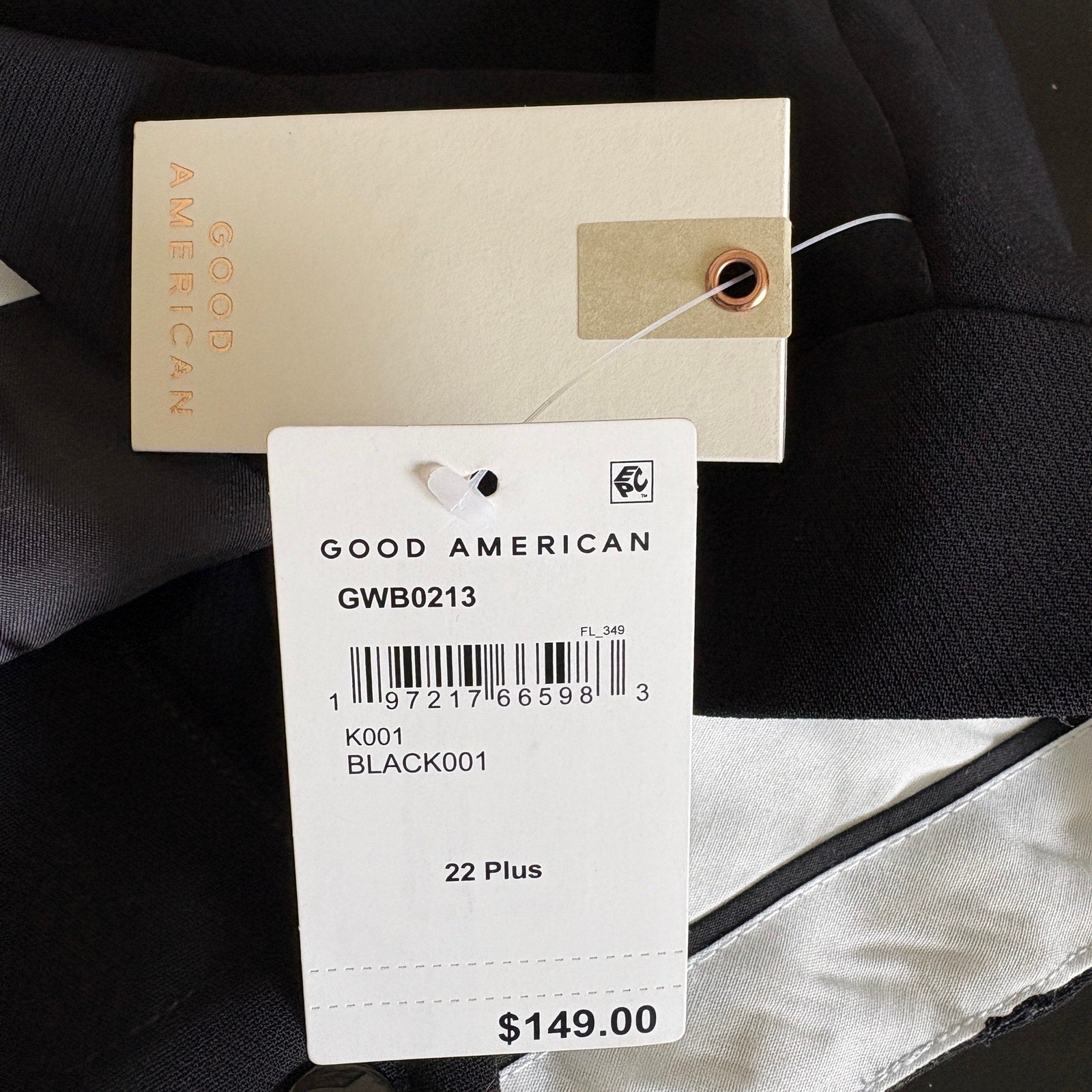Good American Black Suiting Shorts NWT - Women's Size 22