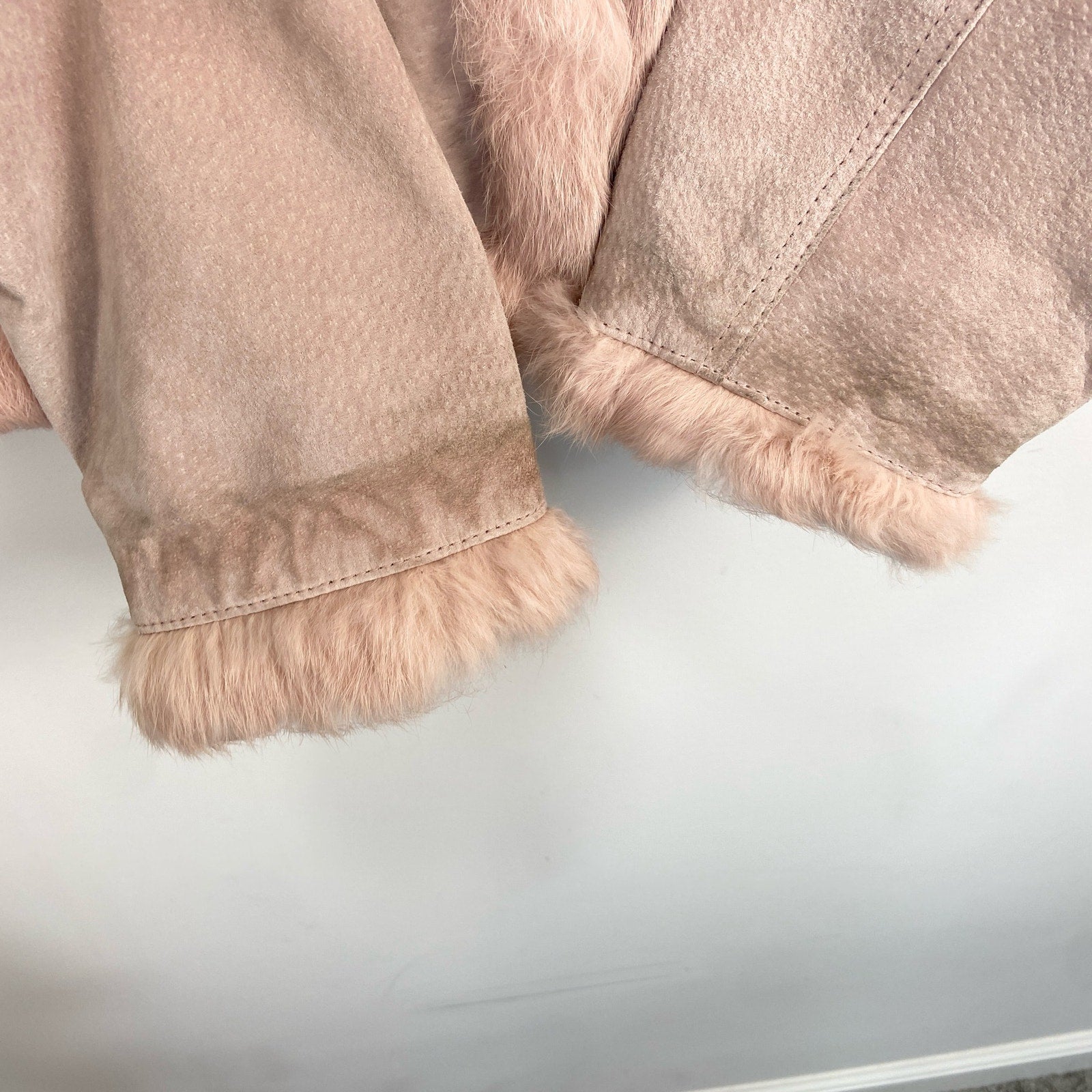 Y2K Wilsons Leather Light Pink Suede Faux Fur Lined Jacket Y2K Wilsons Leather Light Pink Suede Faux Fur Lined Jacket