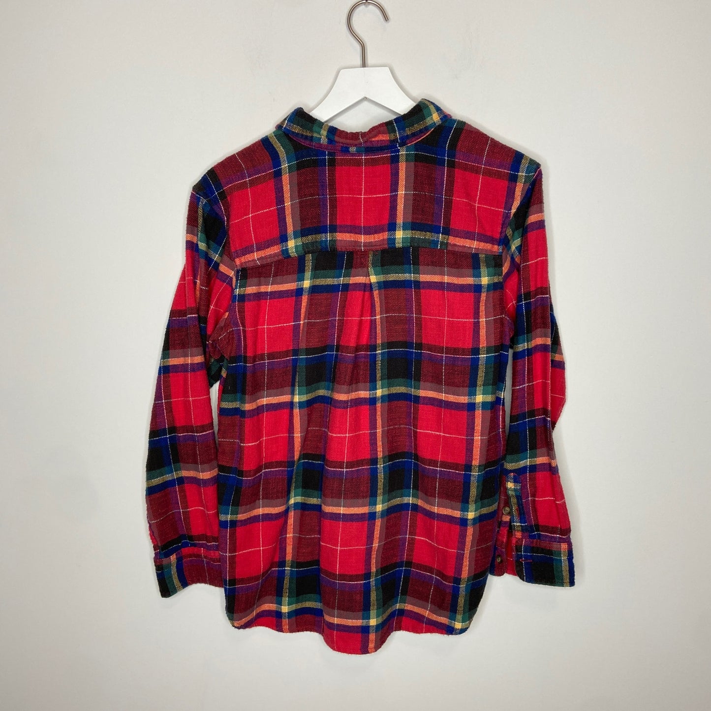 American Eagle Boyfriend Fit Red Plaid Flannel Button Up Shirt - Women's Size S