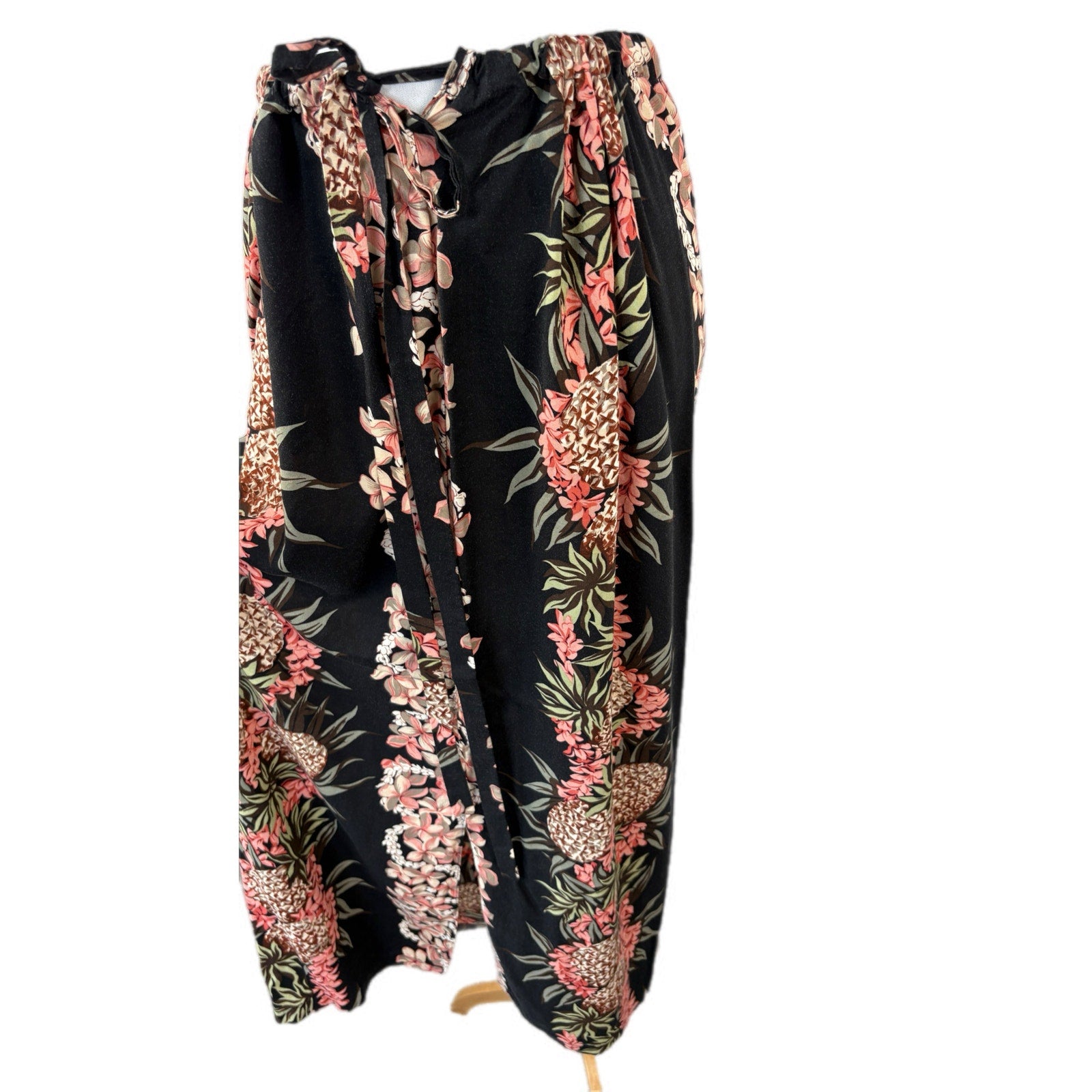Vintage Hilo Hattie Black Floral 2 Piece Long Skirt Set - Women's Size M