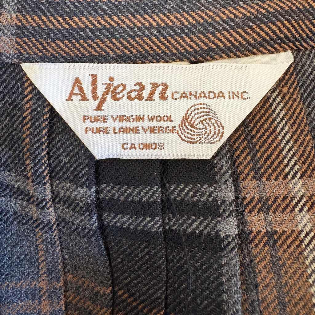 Vintage Wool Plaid Pleated Midi Wrap Skirt Made in Canada - Women's Size 6