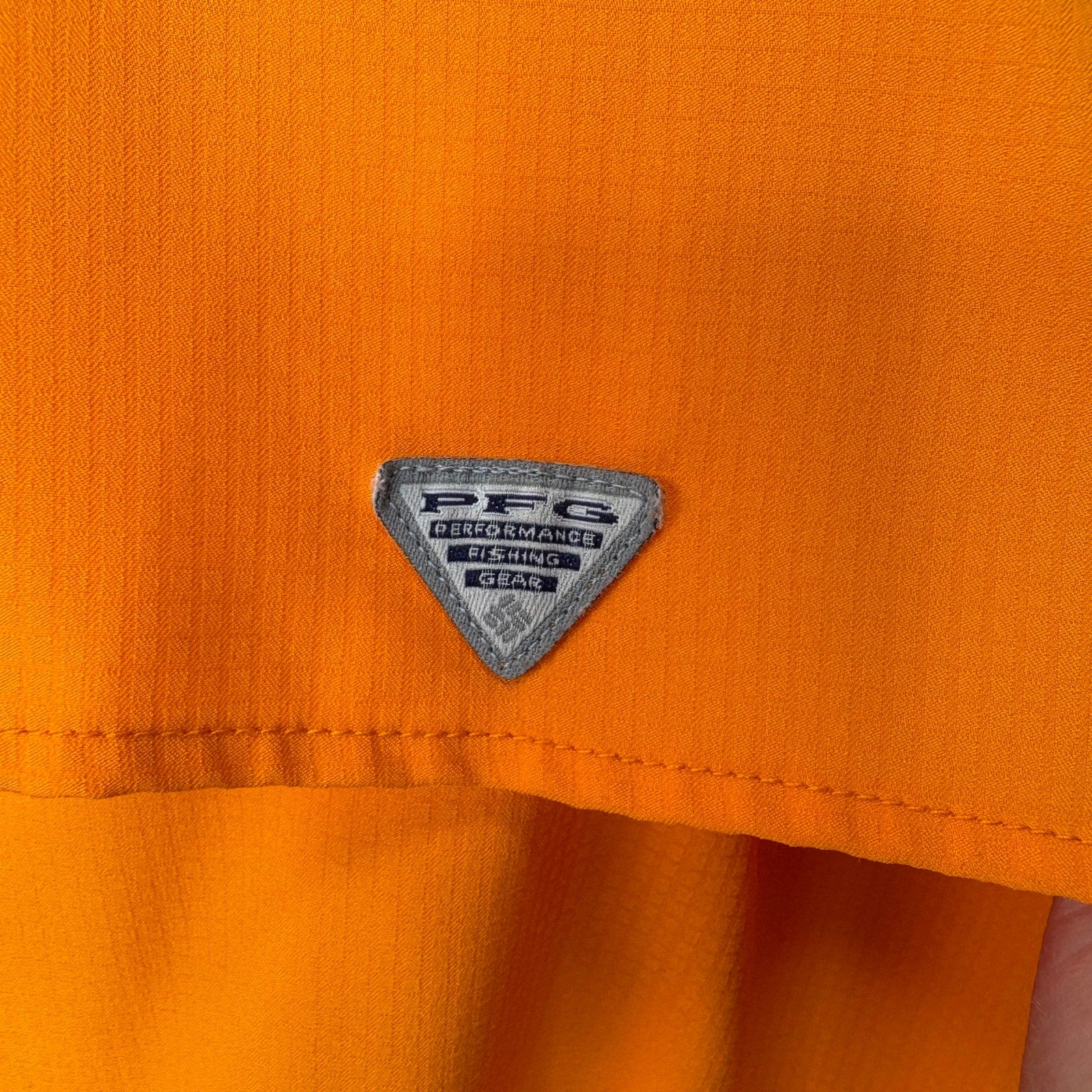 Columbia PFG University of Tennessee Volunteers Shirt - Women's Size XL