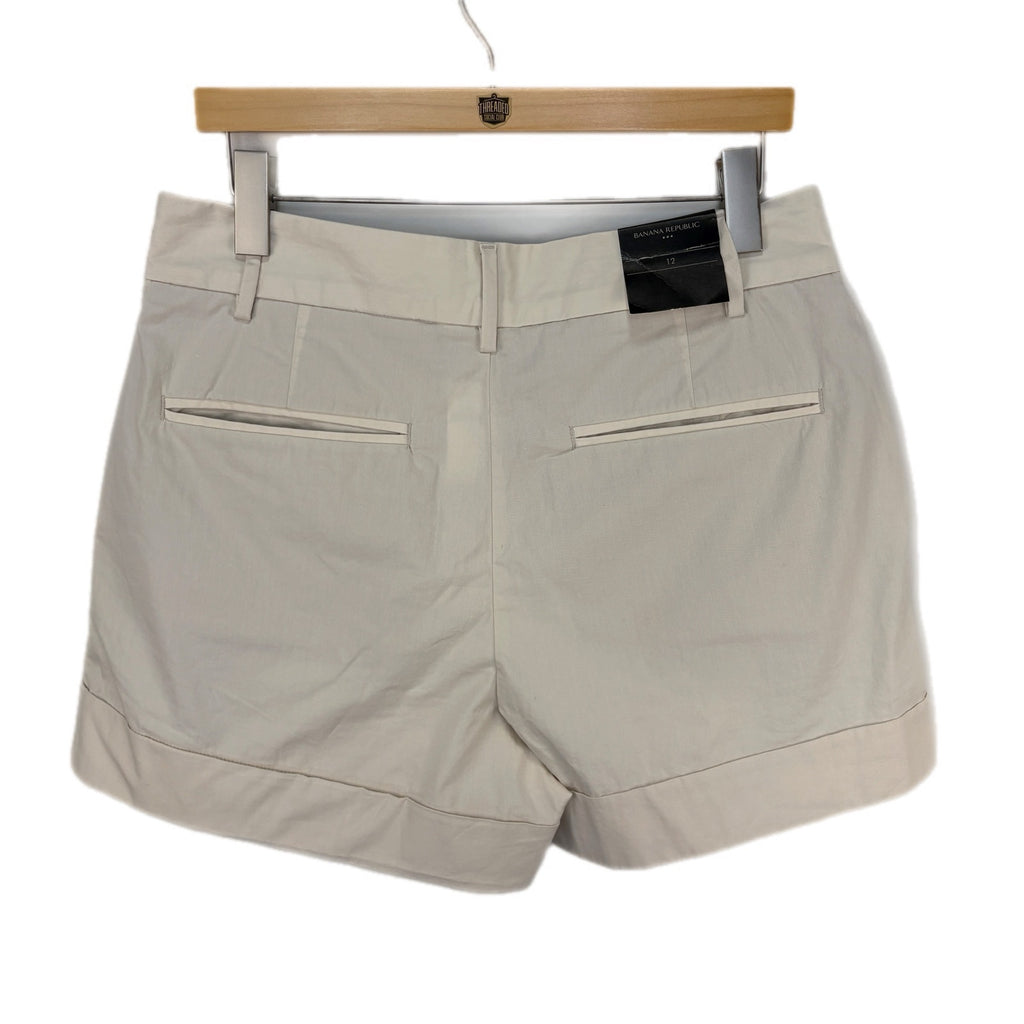 Banana Republic Khaki Pleat Front Cuff Shorts NWT - Women's Size 12