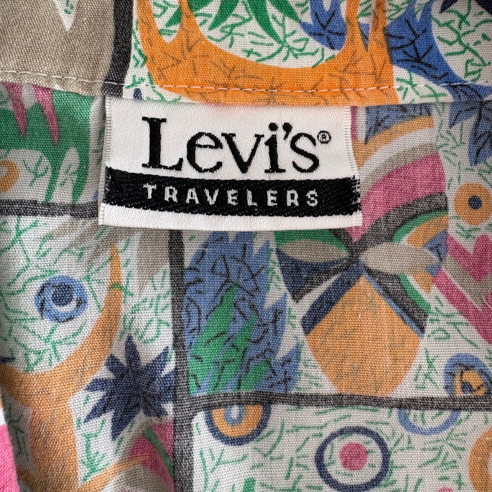 Vintage Levi's Abstract Animal Print Short Sleeve Shirt - Women's XXL