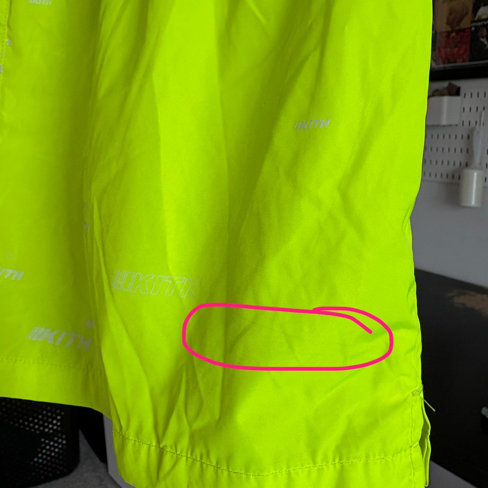 Kith Neon Green Mesh Lined Shorts - Men's Size Small