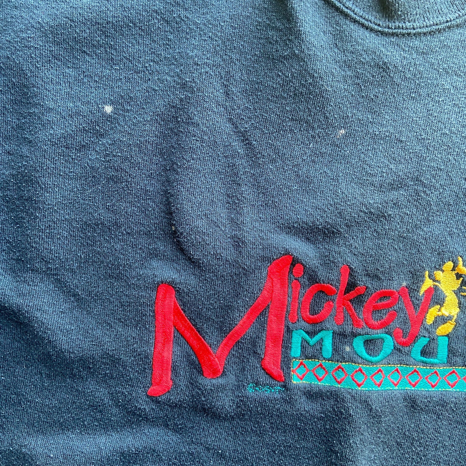 Vintage VelvaSheen Mickey Mouse Embroidered Sweatshirt - Adult Size Large