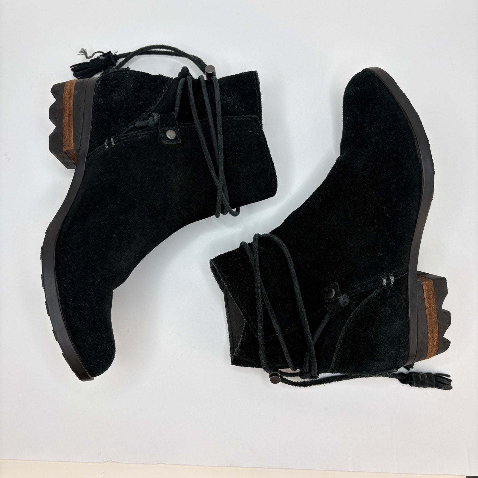 Sorel Farah Black Suede Tassel Booties - Women's Size 7.5