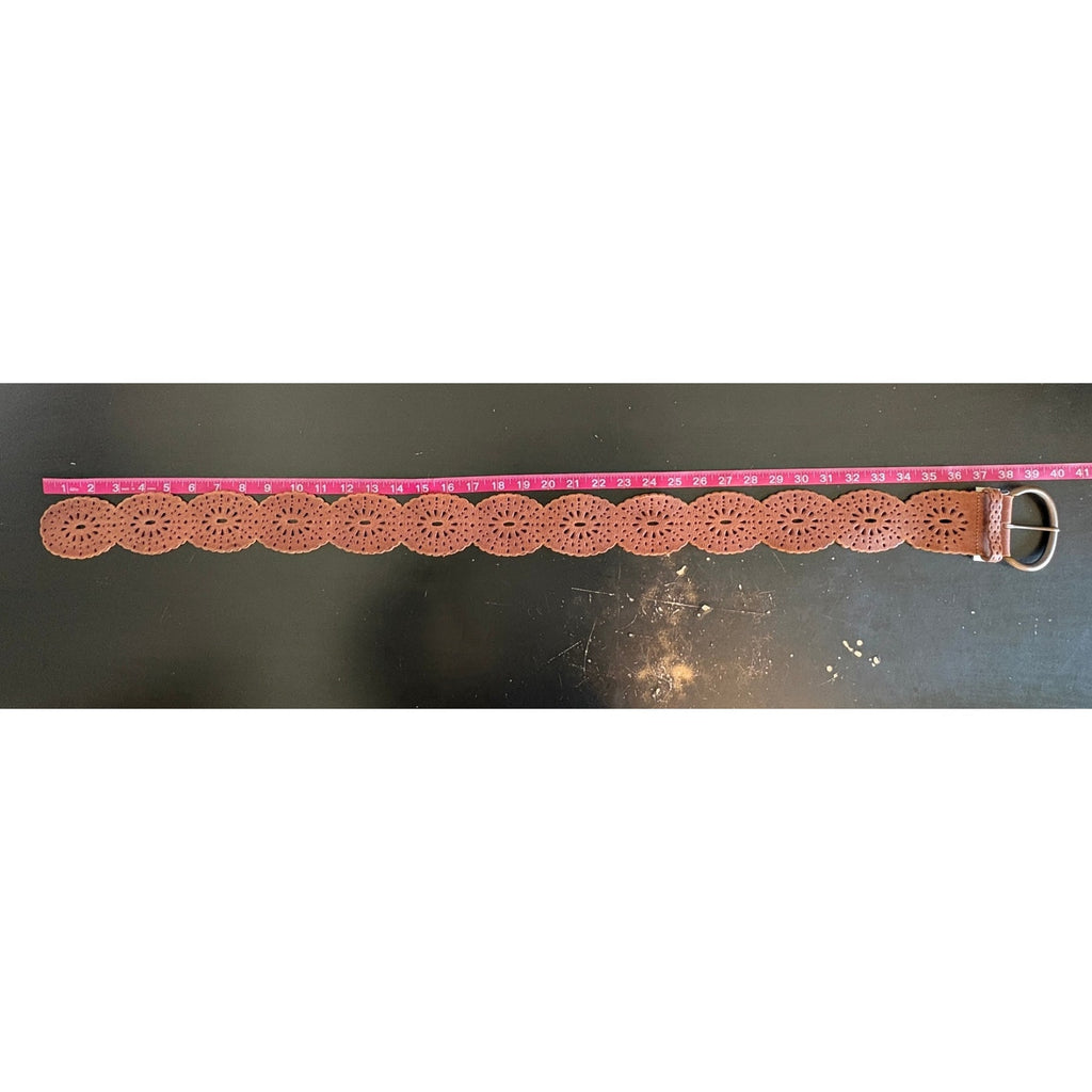 Fosssil Leather Wide Hippie 60's Vibes Lazer Cut Boho Belt - Women's Size Small