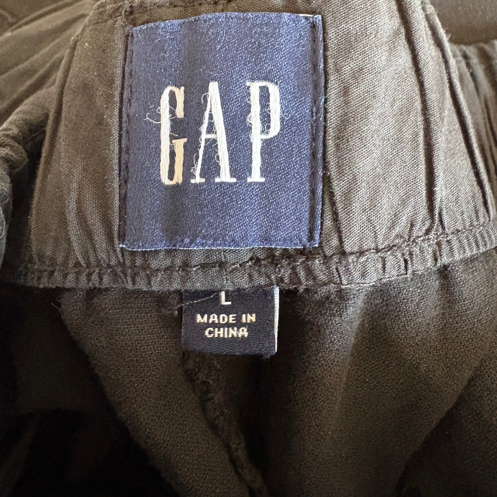 Gap Twill Cargo Pant in Black - Women's Size L