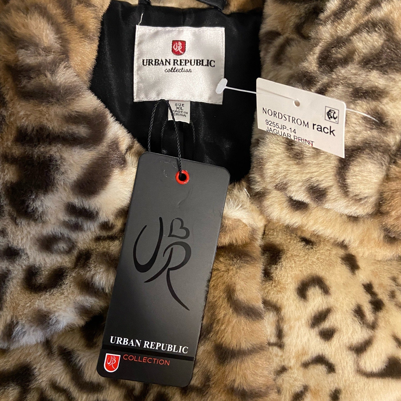 Urban Republic Jaguar Print Faux Fur Jacket NWT - Women's Size XL
