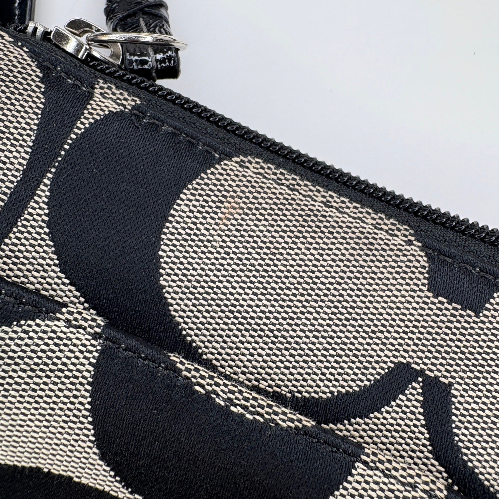 Coach Sutton Signature Swingpack Black Crossbody Purse