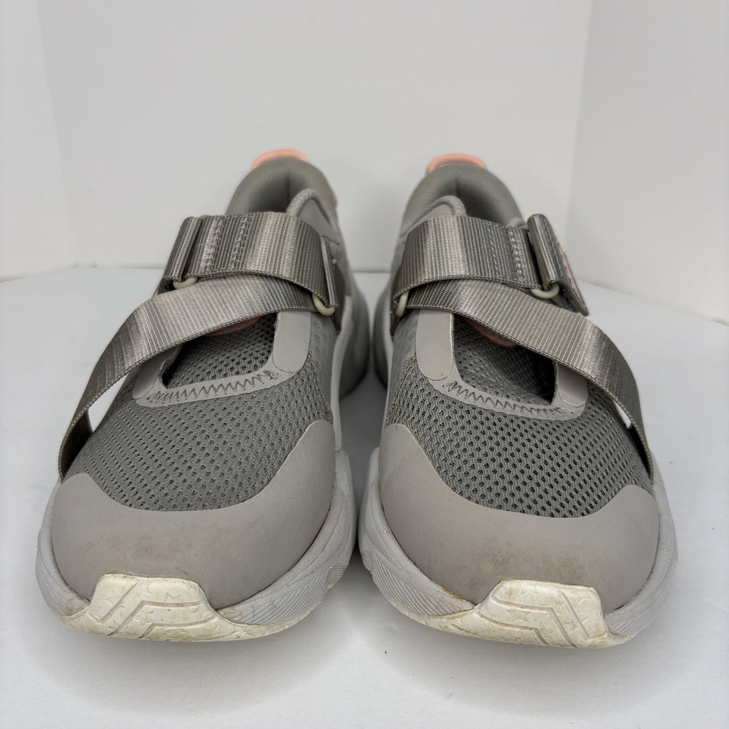 Sorel Kinetic RNEGD Gray Strap Sneaker Shoes Breathable Mesh - Women's Size 7.5