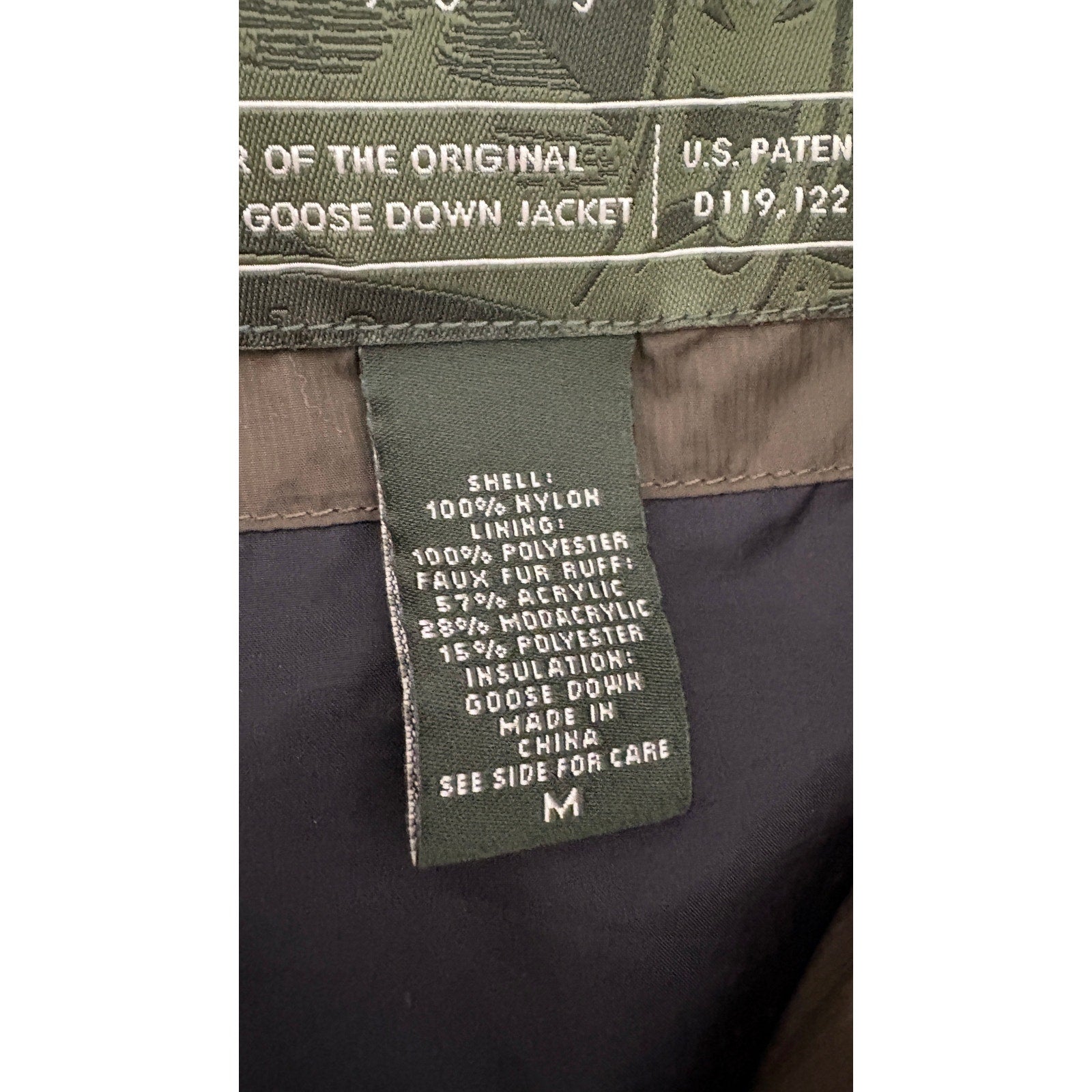 Eddie Bauer Dark Green Quilted Nylon Goose Down Coat - Men's Size M