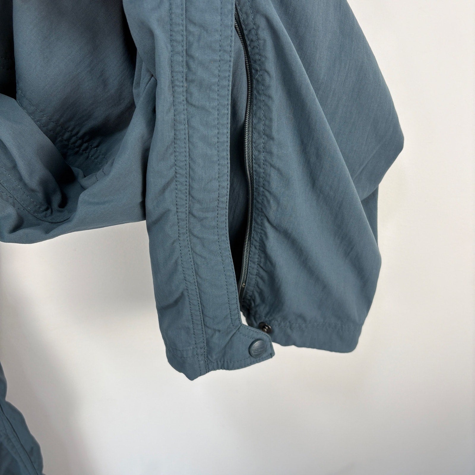 L.L. Bean Blue Nylon Pants - Women's Size M