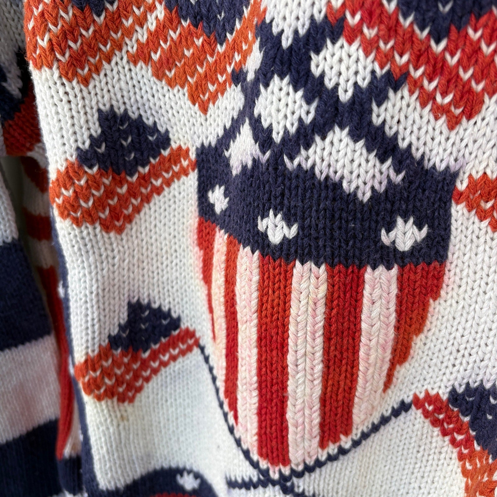Y2K American Eagle USA Flag Crewneck Sweater - Men's Size M