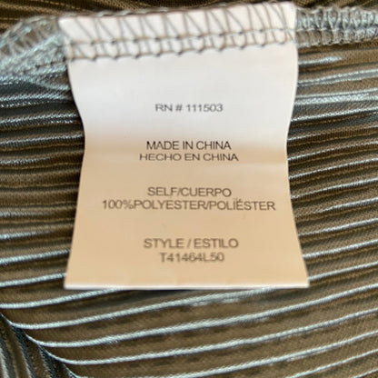 Luxology Silver Crinkle Collared V Neck Shirt - Women's Size M