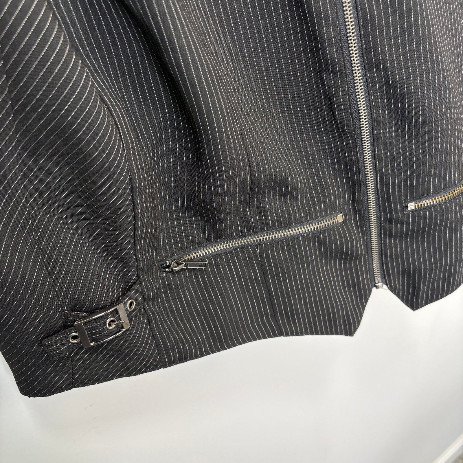 Social Collision Pinstripe Zip Up Vest - Men's Size M