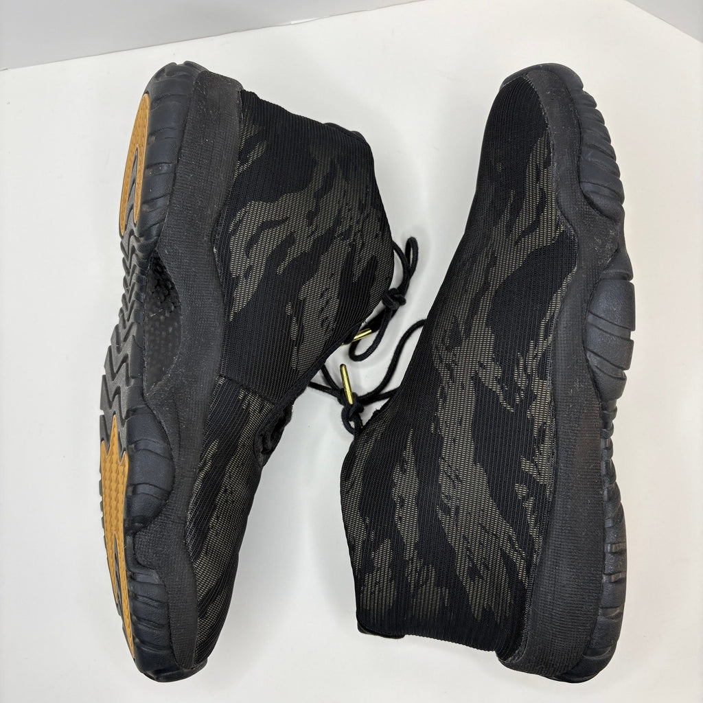 Jordan Future Black Metallic Gold Tiger Camo 656503 035 - Men's Size 9