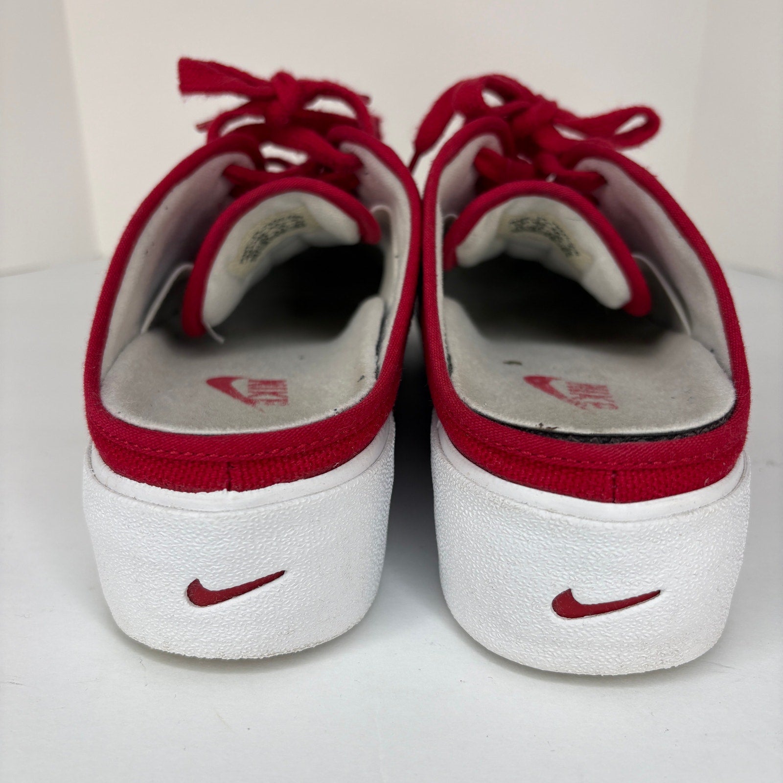 Vintage Nike Hermosa Red Canvas Slip On Sneakers 302488-611 - Women's Size 10
