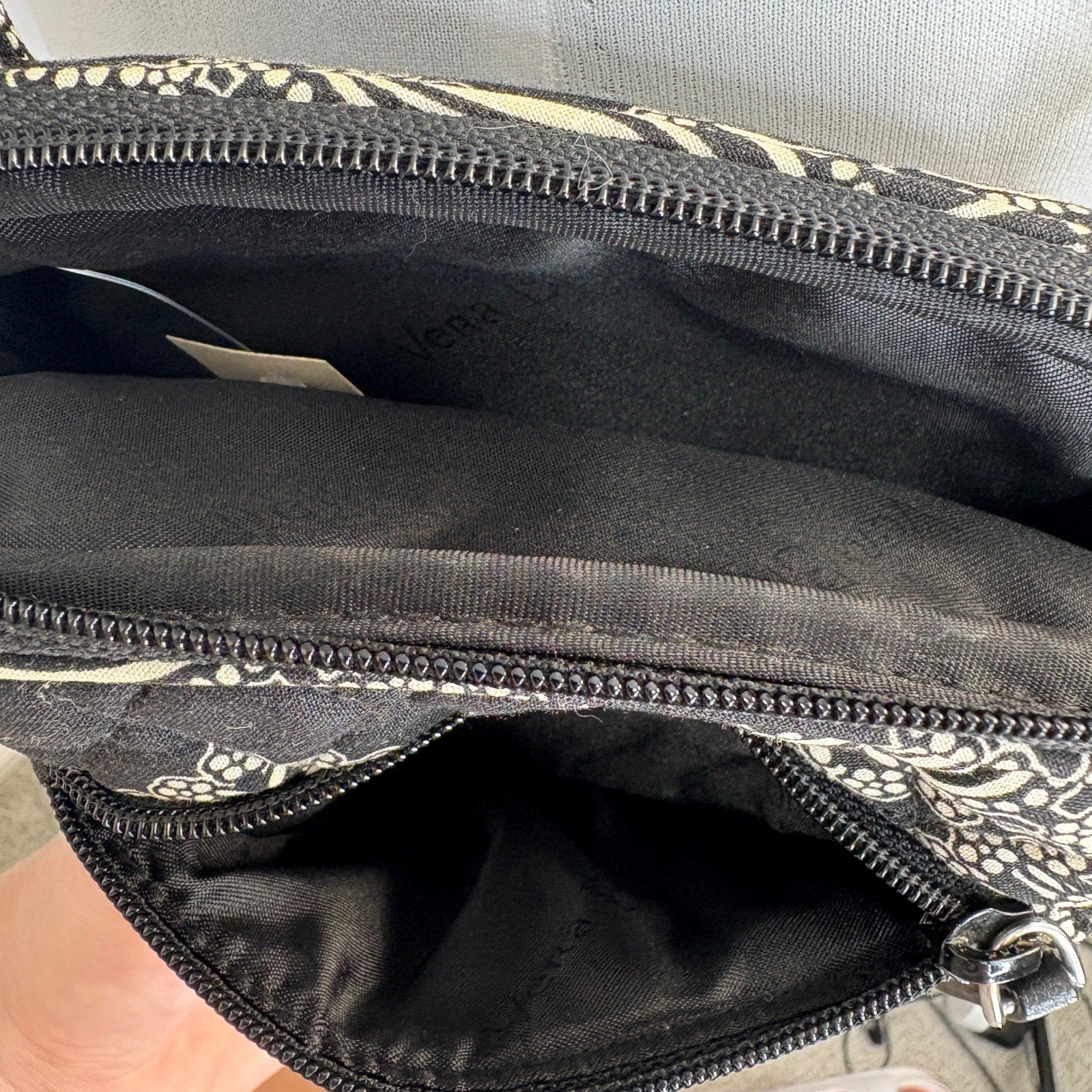 Vera Bradley Blanco Bouquet Mini Hipster Crossbody Bag