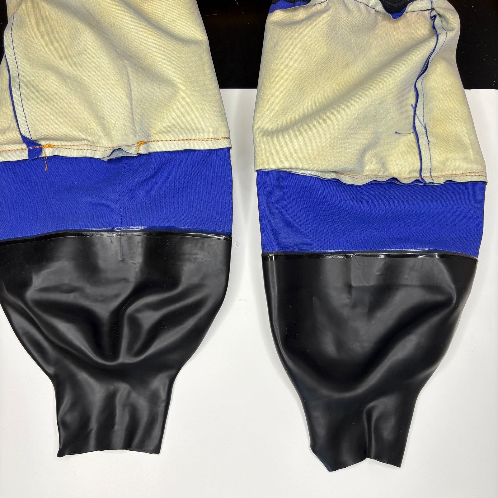KOKATAT Gore-Tex Drysuit Metal Entry Zipper Kayak - Men's XL