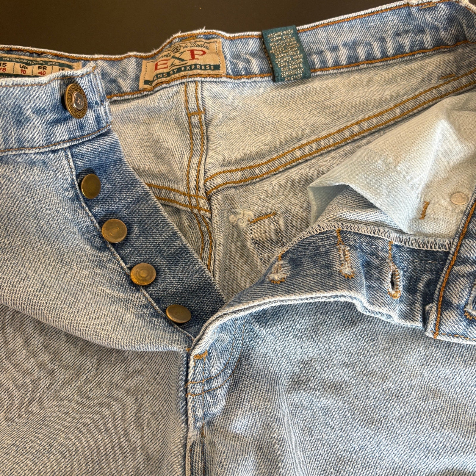 Vintage Express Cuffed High Waist Jean Shorts - Women's Size 7/8