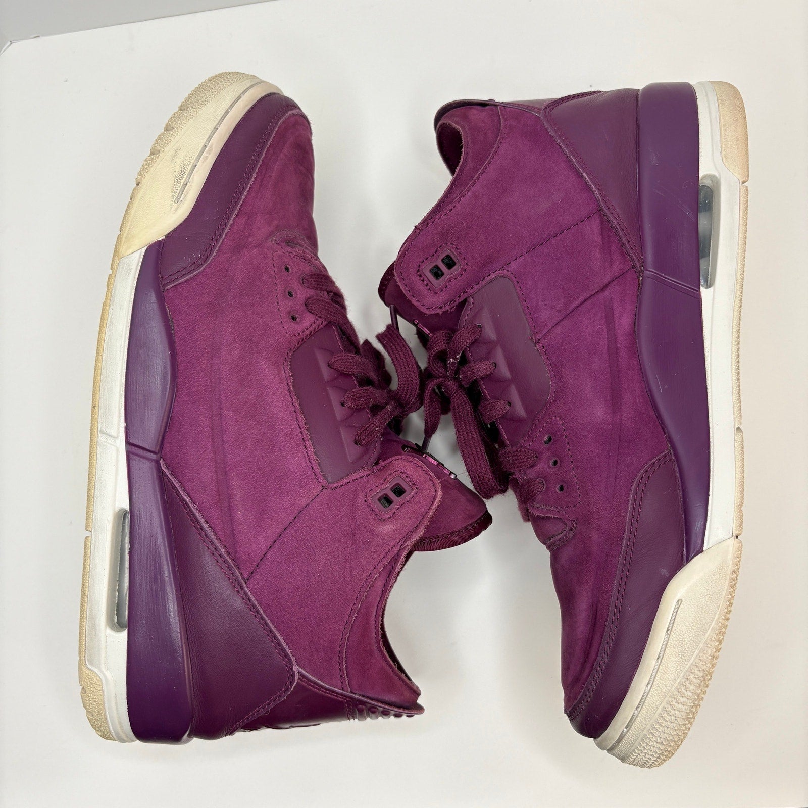 Air Jordan 3 Retro Bordeaux AH7859-600 - Women's Size 11