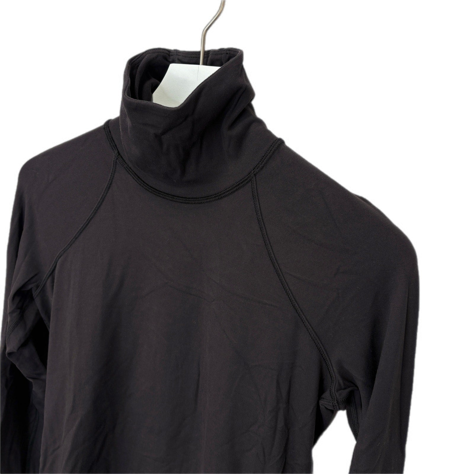 Lululemon Hill And Valley Turtleneck in Black - Women's Size 6