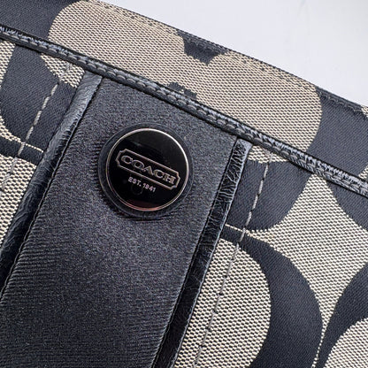 Coach Sutton Signature Swingpack Black Crossbody Purse