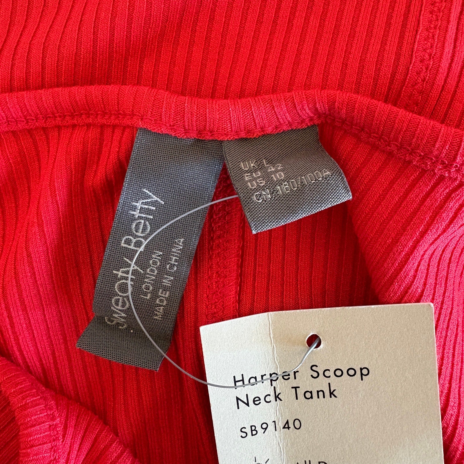 Sweaty Betty Harper Scoop Neck Tank in Tulip Red - Women's Size L