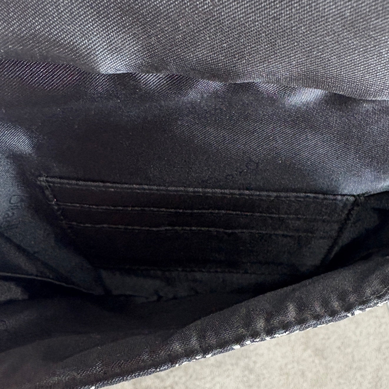 Vera Bradley Blanco Bouquet Mini Hipster Crossbody Bag