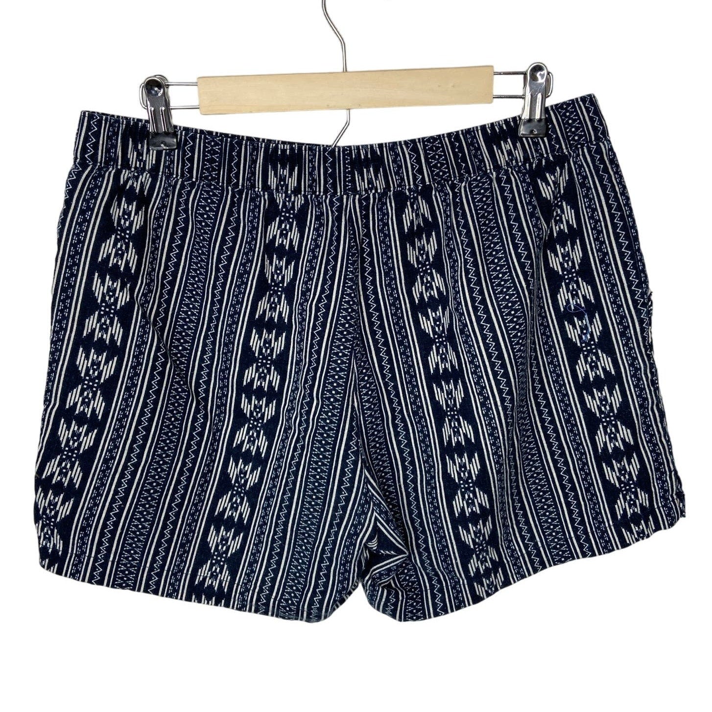 Weatherproof Washable Linen Patterned Stretch Waist Shorts - Women's Size M