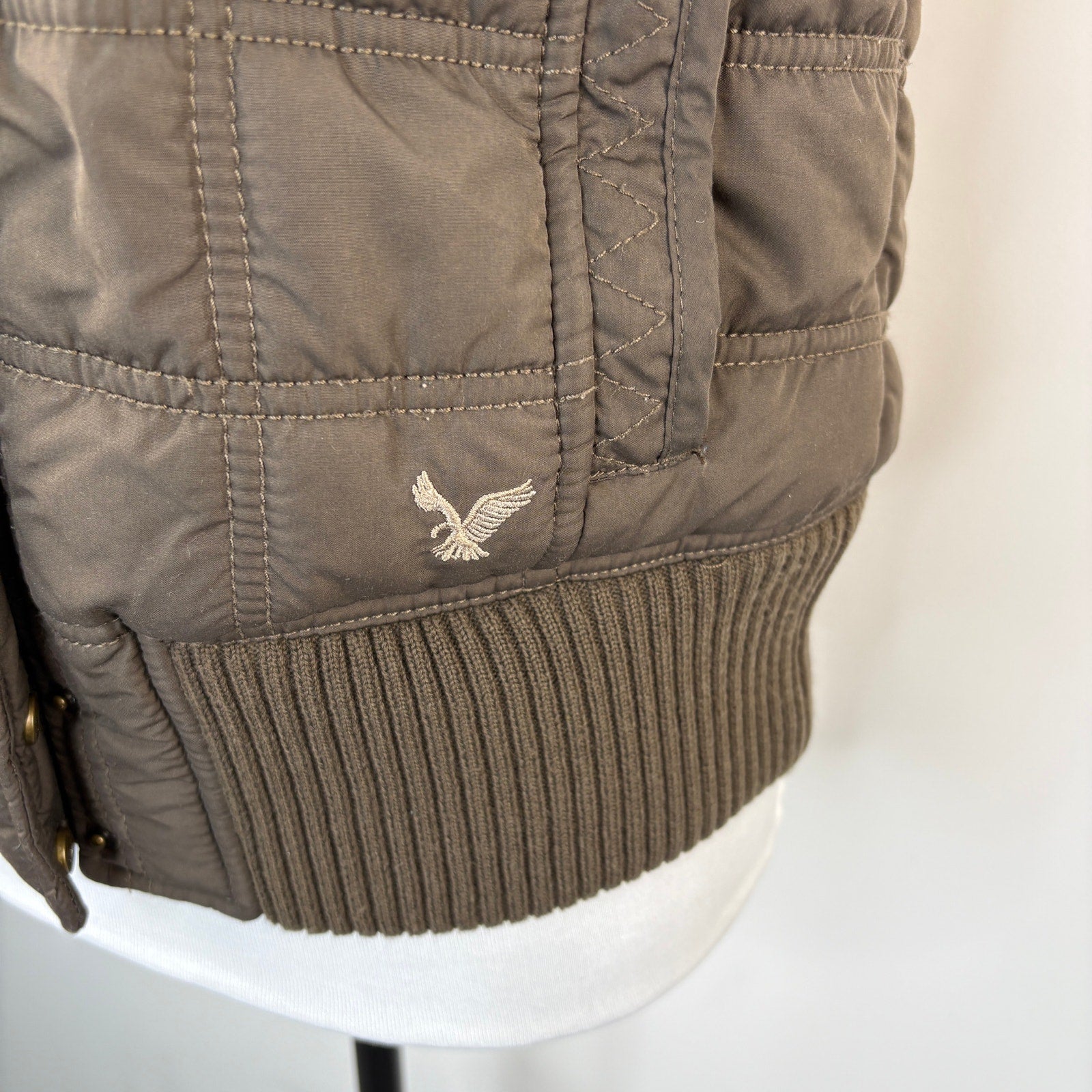 2010's American Eagle Hooded Puffer Vest - Women's Size M