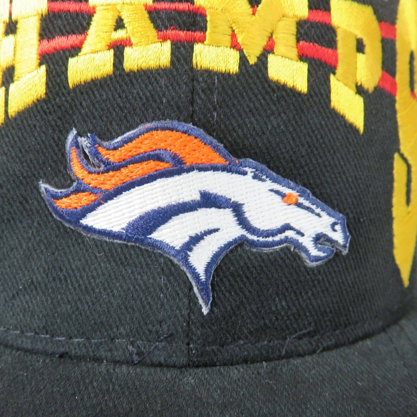 Vintage Starter Denver Broncos Super Bowl 32 Champs Snapback Hat