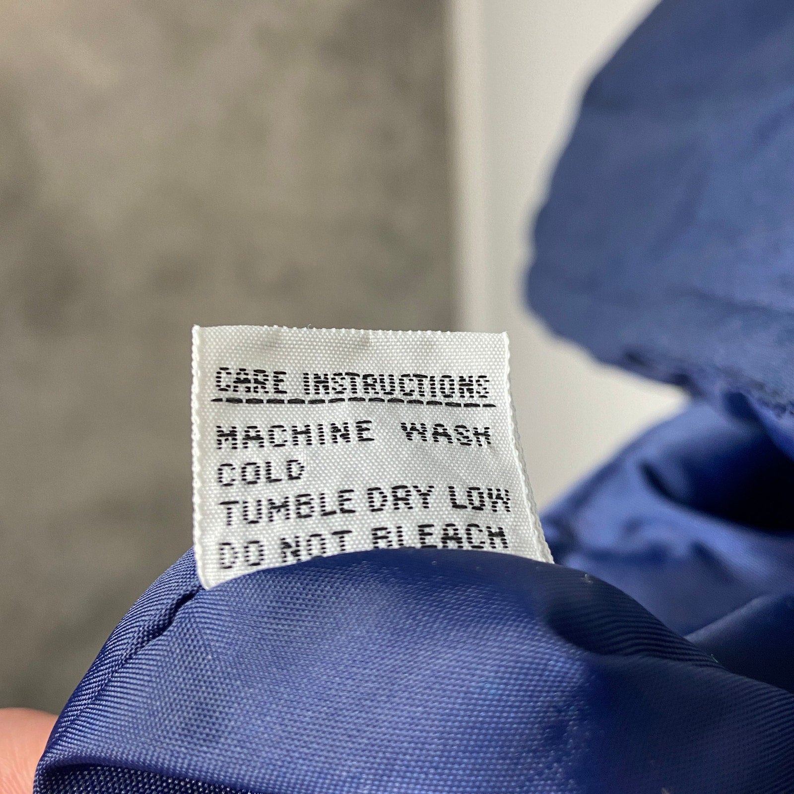 Vintage Oversized Pullover Color Block Nylon Jacket - Adult Size Small