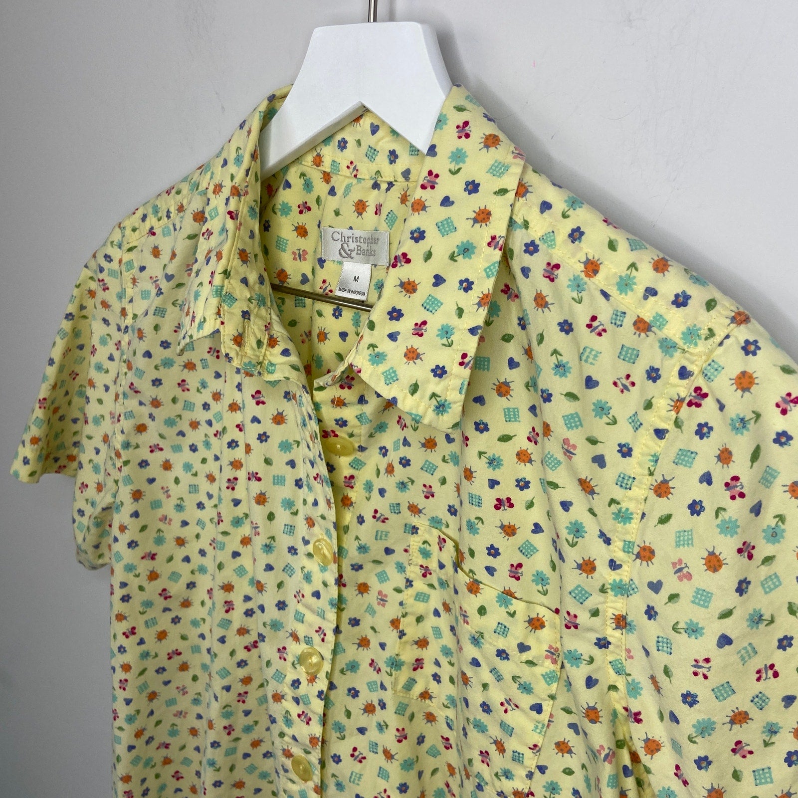 Yellow Ladybugs Floral Hearts Granny Button Up Shirt - Women's Size M
