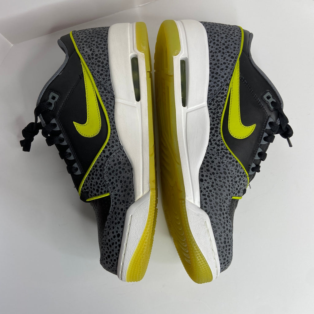 Nike AIR Assault Low Bright Cactus Sneakers NIB - Men's Size 10.5