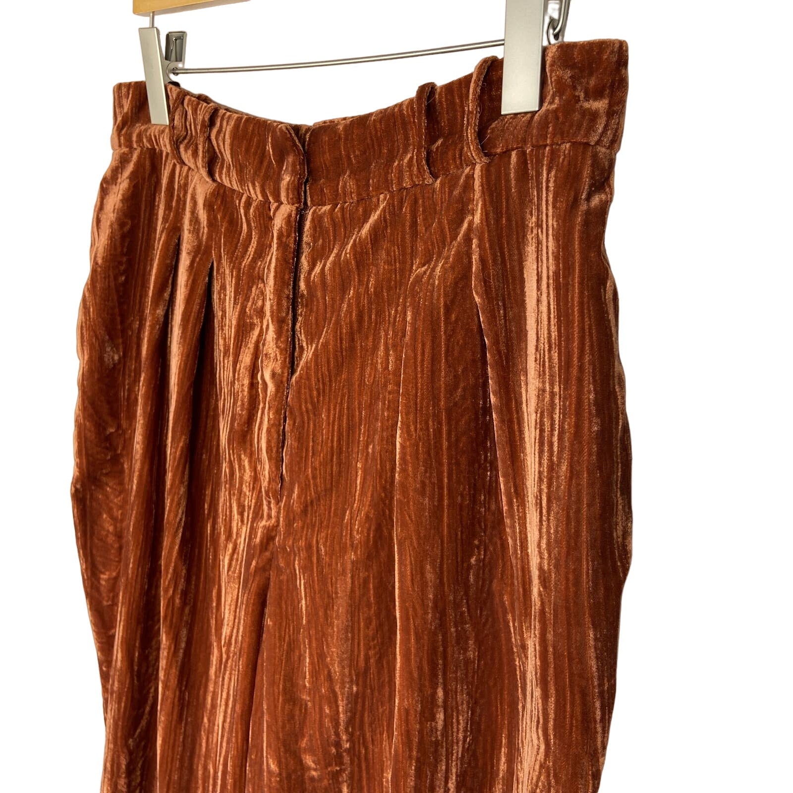 Wayf Dark Gold Crushed Velvet Wide Leg Pants - Women's Size L
