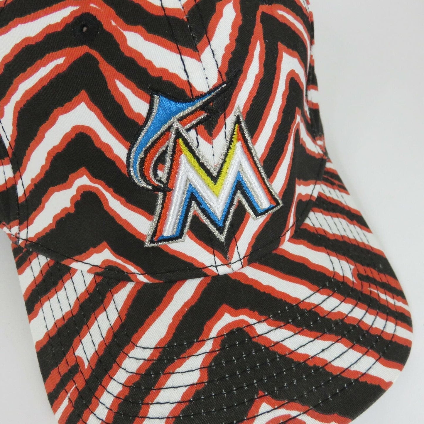 Zubaz New Era Miami Marlins Baseball Fitted Hat - Men's L/XL