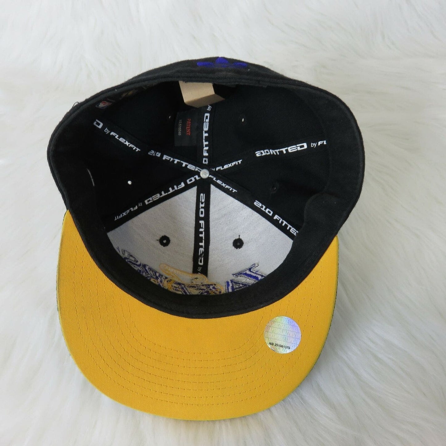 Adidas Los Angeles Lakers Embroidered Fitted Hat - Men's 7 1/4-7 5/8