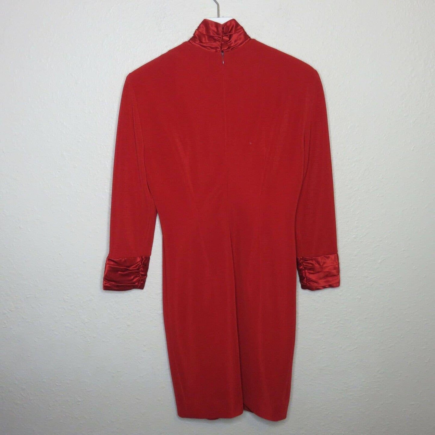 Vintage Keyhole Neckline Red Cocktail Sheath Dress - Women's 10