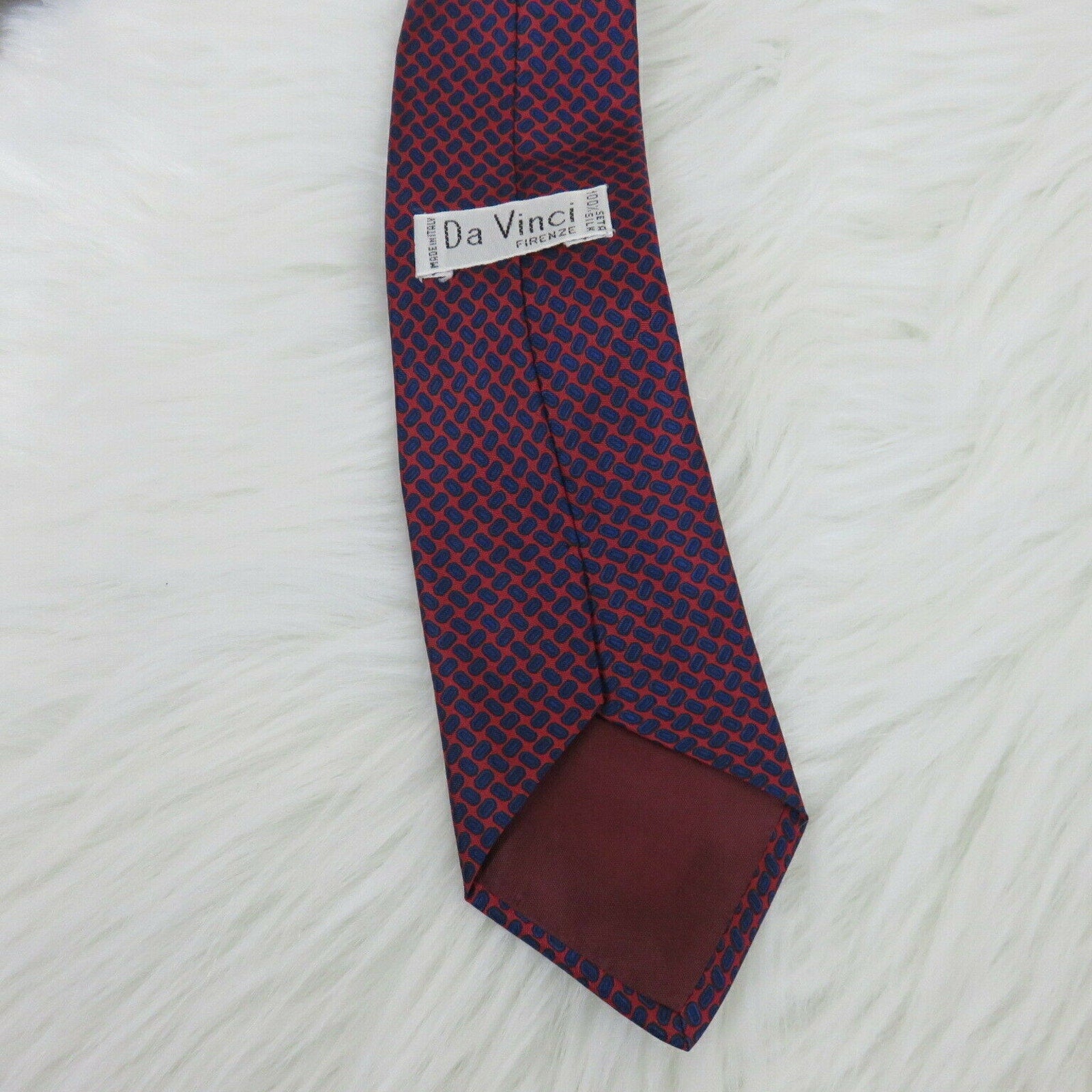 Vintage Silk Italian Made Da Vinci Red Blue Patterned Men's Tie